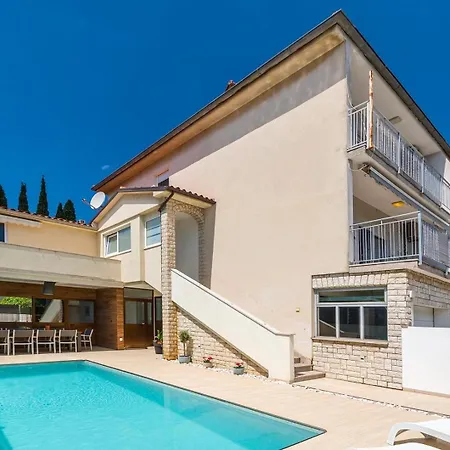Villa Suton-2